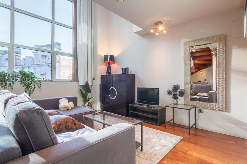 Vivienda Turistica Duplex Isozaki-Guggenheim Lägenhet Bilbao Exteriör bild