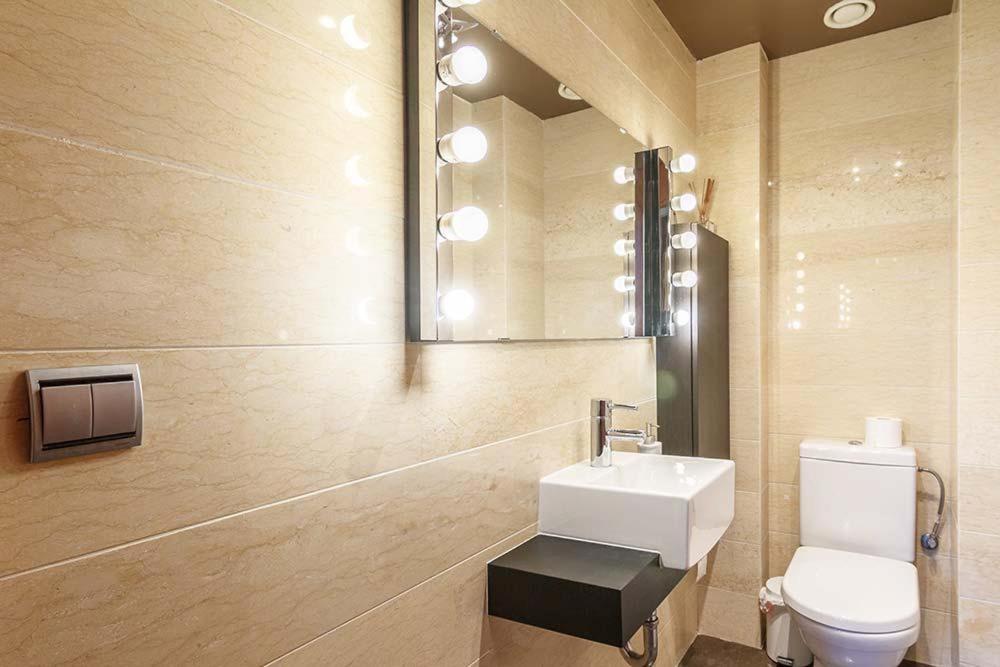 Vivienda Turistica Duplex Isozaki-Guggenheim Lägenhet Bilbao Exteriör bild
