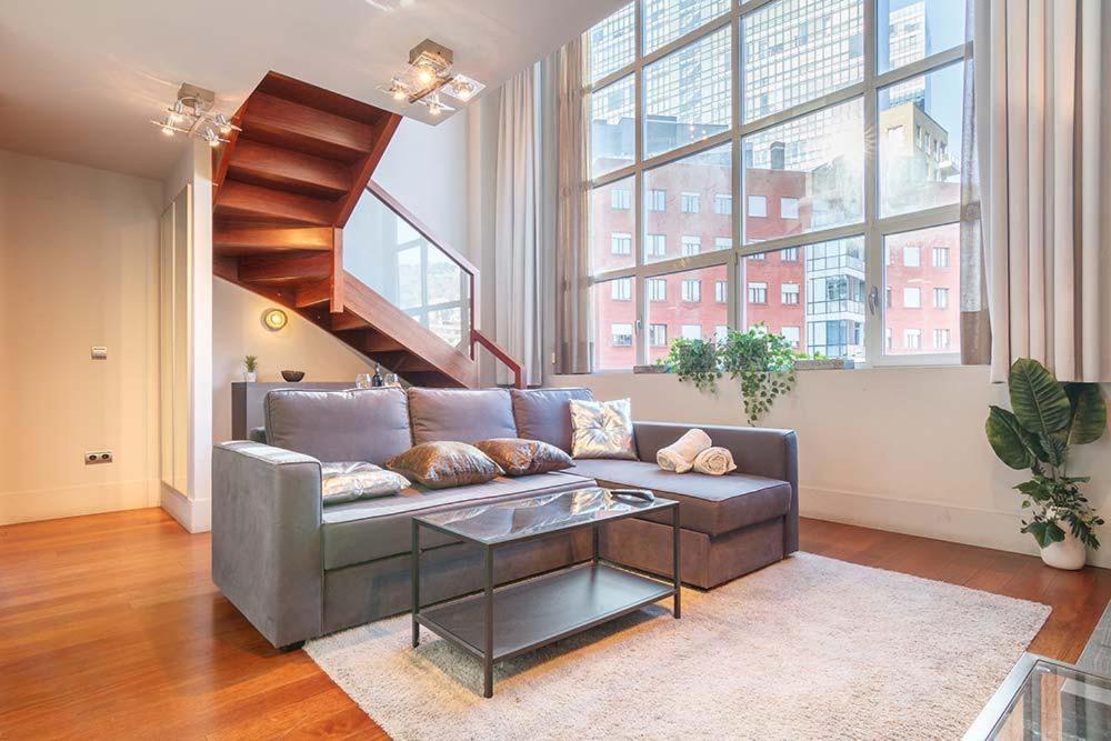Vivienda Turistica Duplex Isozaki-Guggenheim Lägenhet Bilbao Exteriör bild